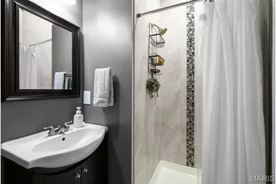 4836 Terrace Avenue, Saint Louis, MO 63116 - Photo 16