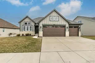 123 Royal Inverness Pkwy, O'Fallon, MO 63368 - Photo 2