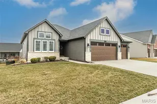 123 Royal Inverness Pkwy, O'Fallon, MO 63368 - Photo 1