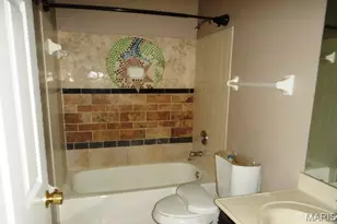 1545 Greenfield Crossing Ct, Ballwin, MO 63021 - Photo 22