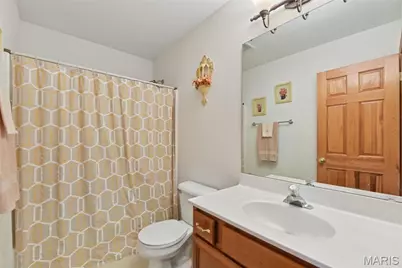 3201 Bear Tracks Drive, Wentzville, MO 63385 - Photo 18