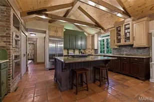 15838 Barons Way Dr, Chesterfield, MO 63017 - Photo 14