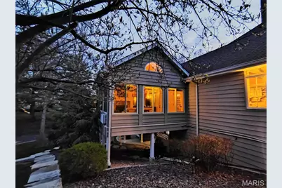 15838 Barons Way Drive, Chesterfield, MO 63017 - Photo 2