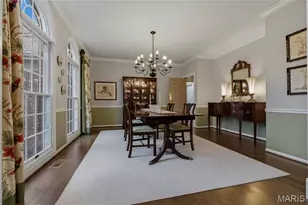 15838 Barons Way Dr, Chesterfield, MO 63017 - Photo 8