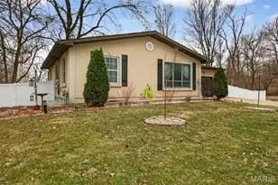 490 Electra Dr, Arnold, MO 63010 - Photo 4