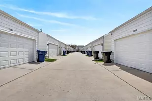 2106 Hereford St, Saint Louis, MO 63110 - Photo 40