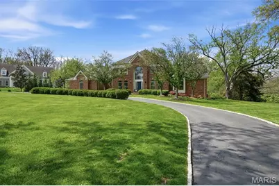 32 Huntleigh Downs Road, Frontenac, MO 63131 - Photo 2