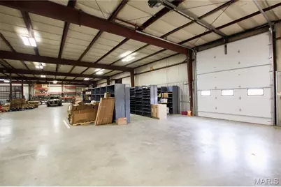 10825 N Service Road, Bourbon, MO 65441 - Photo 6