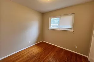 11909 Homestead Ave, Saint Louis, MO 63138 - Photo 4