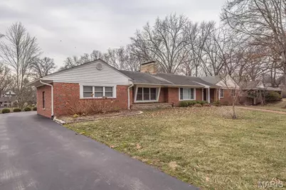 28 Woodcrest Drive, Ladue, MO 63124 - Photo 2