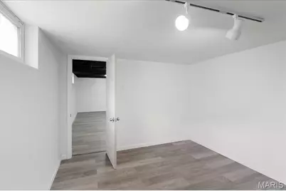 6800 Stratford Avenue, Saint Louis, MO 63121 - Photo 28