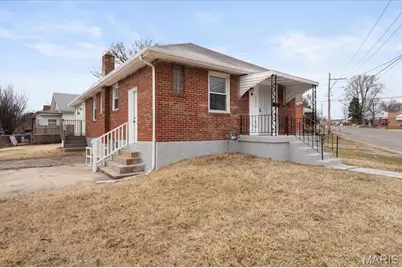 6800 Stratford Avenue, Saint Louis, MO 63121 - Photo 4