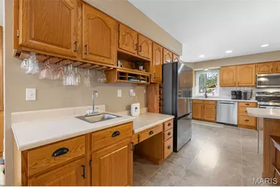 1956 Woodland Court, Wentzville, MO 63385 - Photo 8