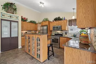 61 Ashford Pl, Festus, MO 63028 - Photo 8