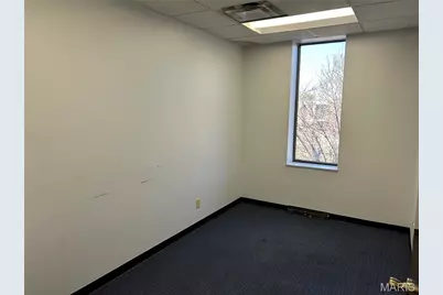 2258 Schuetz Road #201, Saint Louis, MO 63146 - Photo 8