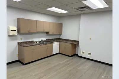 2258 Schuetz Road #201, Saint Louis, MO 63146 - Photo 12