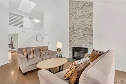 4444 Lindell Boulevard #4, Saint Louis, MO 63108 - Photo 6