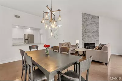 4444 Lindell Boulevard #4, Saint Louis, MO 63108 - Photo 10