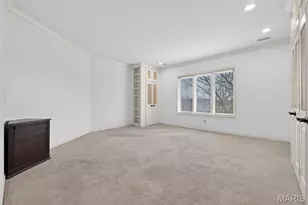155 N Hanley Rd, University City, MO 63105 - Photo 34