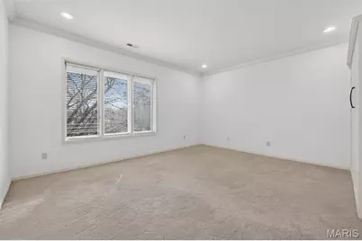 155 N Hanley Road #302, University City, MO 63105 - Photo 30