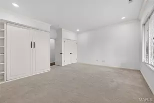 155 N Hanley Rd, University City, MO 63105 - Photo 32