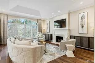 596 Upper Conway Cir, Chesterfield, MO 63017 - Photo 8