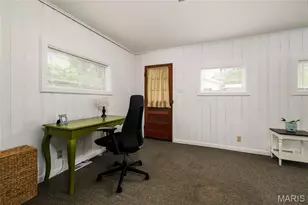6633 Tholozan Ave, Saint Louis, MO 63109 - Photo 20