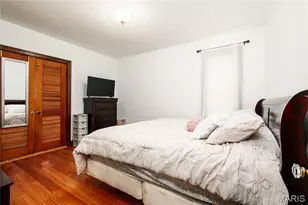 6633 Tholozan Ave, Saint Louis, MO 63109 - Photo 16