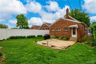 6633 Tholozan Ave, Saint Louis, MO 63109 - Photo 32
