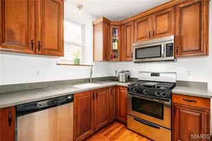 6633 Tholozan Ave, Saint Louis, MO 63109 - Photo 12