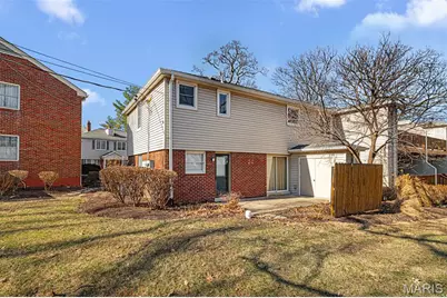 9044 W Swan Circle, Brentwood, MO 63144 - Photo 38