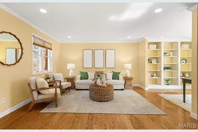 9044 W Swan Circle, Brentwood, MO 63144 - Photo 8