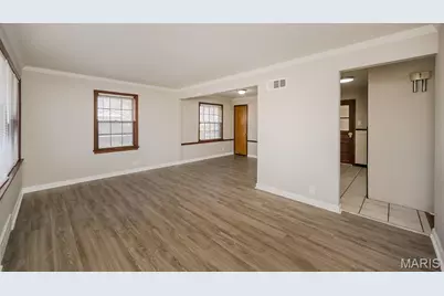 1232 Forest Home Drive, Bellefontaine Neighbors, MO 63137 - Photo 2