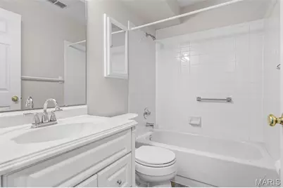 5162 Hollow Wood Court #B, Saint Louis, MO 63128 - Photo 18