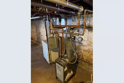 5045 Lindenwood Avenue, Saint Louis, MO 63109 - Photo 6