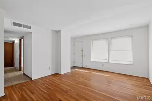 2515 Burchard Dr, Saint Louis, MO 63136 - Photo 8