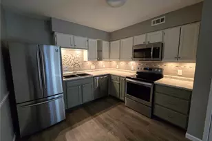 12130 Natural Bridge Rd, Bridgeton, MO 63044 - Photo 10