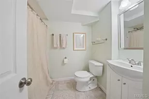 7848 Stanford Ave, University City, MO 63130 - Photo 24