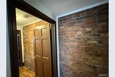 1850 Russell Boulevard, Saint Louis, MO 63104 - Photo 4