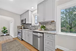 9316 Sappington Rd, Saint Louis, MO 63126 - Photo 14