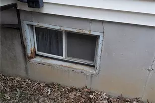 12045 Victorian Village Ct, Spanish Lake, MO 63138 - Photo 16