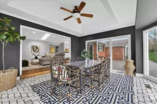 401 Steeplechase Ln, Frontenac, MO 63131 - Photo 16