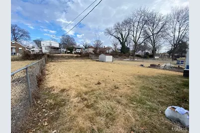 6927 Myron Avenue, Saint Louis, MO 63121 - Photo 2