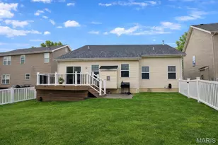 226 Greengate Dr, Lake Saint Louis, MO 63367 - Photo 28