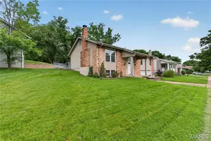 1060 Pinrun Dr, Unincorporated, MO 63011 - Photo 2