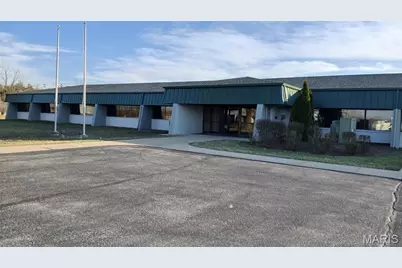 410 E 1st S Street, Wright City, MO 63390 - Photo 1