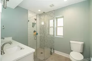 7537 Buckingham Dr, Clayton, MO 63105 - Photo 12