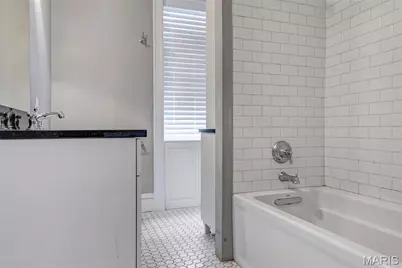 1041-1043 S Taylor Avenue, Saint Louis, MO 63110 - Photo 14