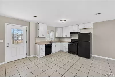 1202 Laredo Avenue, Saint Louis, MO 63138 - Photo 6