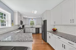 451 Julian Pl, Saint Louis, MO 63122 - Photo 18